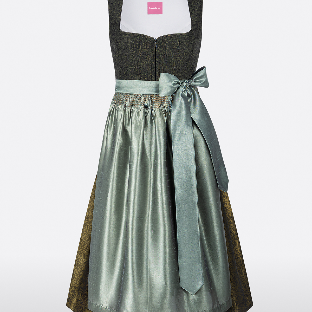 Green Dirndl: The color of nature in traditional costumes  Bavariasis