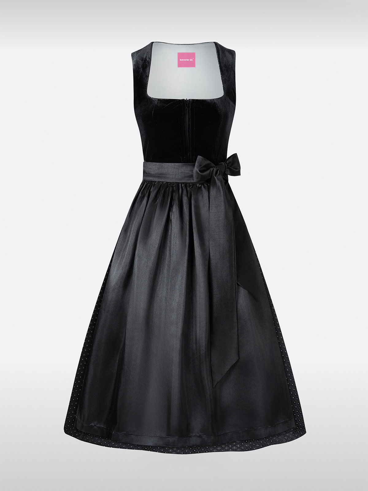 Black long-sleeved direct blouses & authentic traditional fashion: timeless elegance reinterpreted