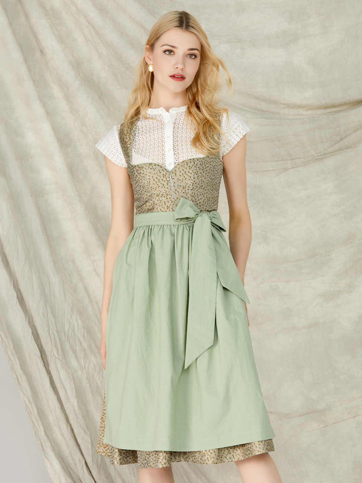 Dirndl-Styling-Guide: Die perfekte grünes dirndl für jede Figur