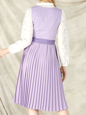 Lila Dirndl: Royal Elegance in Purple - Fra tradition til modernitet