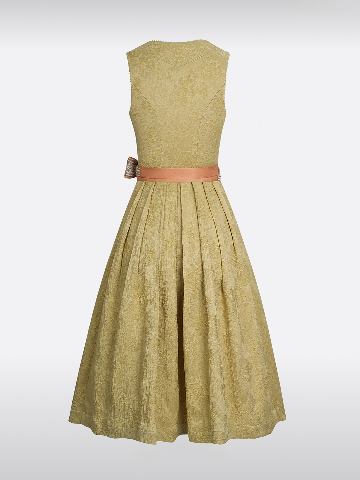 De perfecte dirndl geel voor het Oktoberfest: traditie ontmoet moderniteit